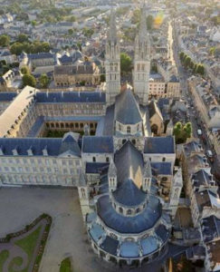 visites guidées abbaye aux hommes